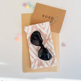 Sunglass Case w/ Heart Shaped Sunglasses - Patterned Pink