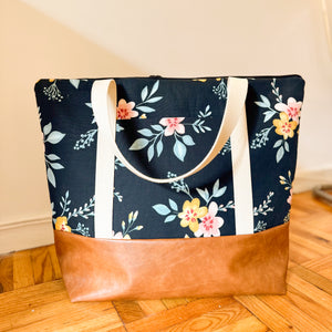 Tote Bag - Blooming Bouquets